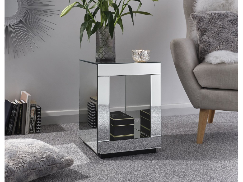 Contemporary Clear Glass Mirrored Capri Cube Lamp Table