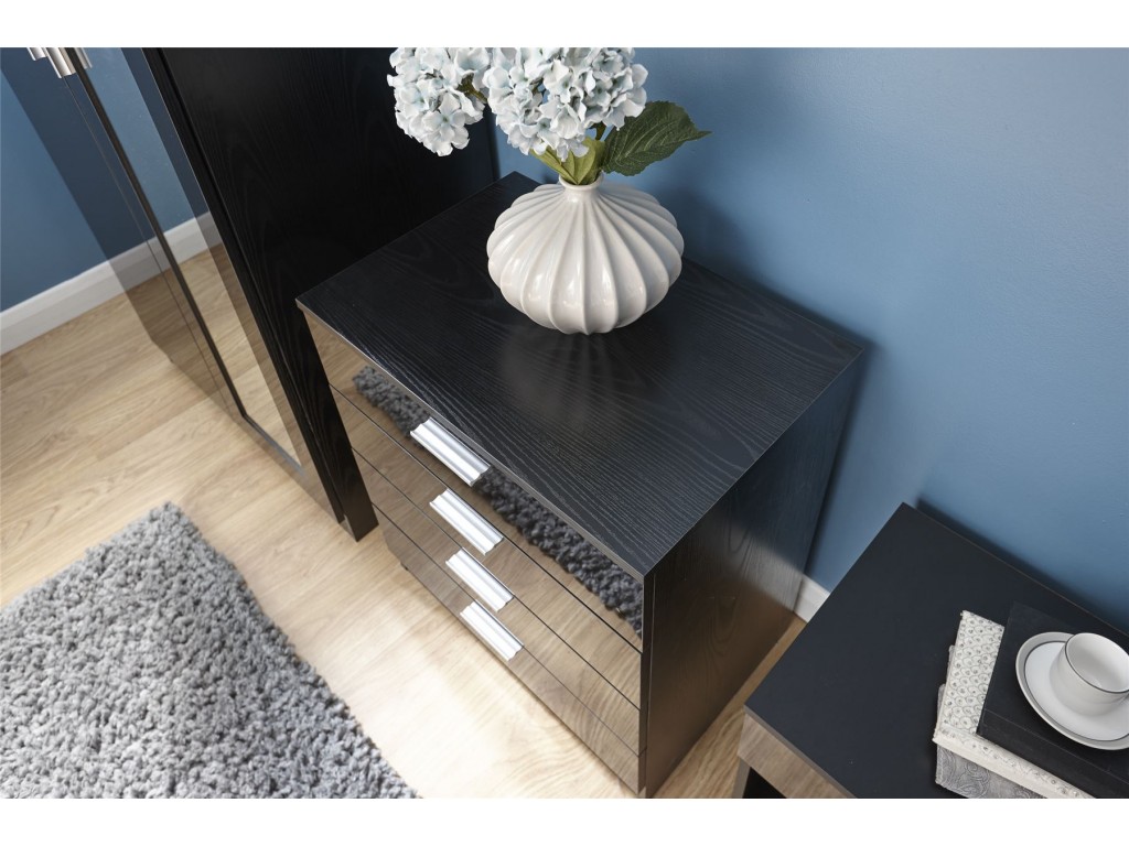 Contemporary Melbourne Gloss Black 4 Drawer Bedroom Chest