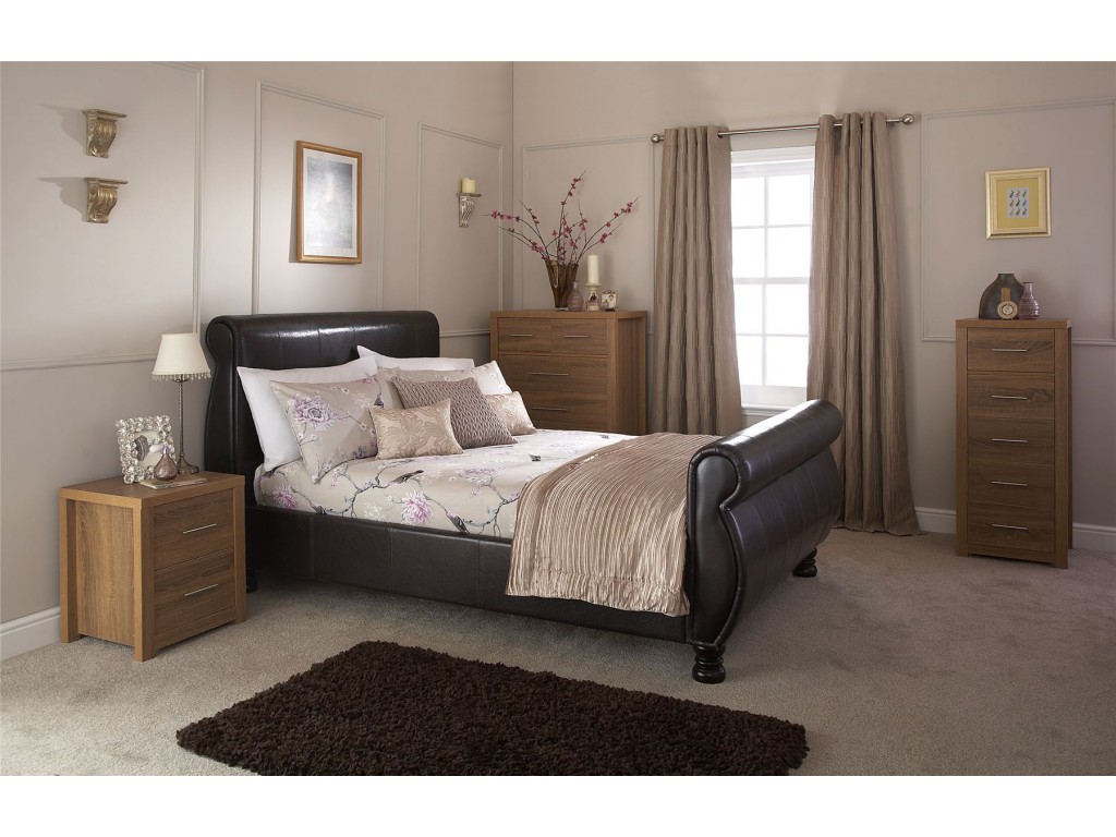 Brown 5ft 150cm Kingsize Faux Leather Chicago Sleigh Bed Frame