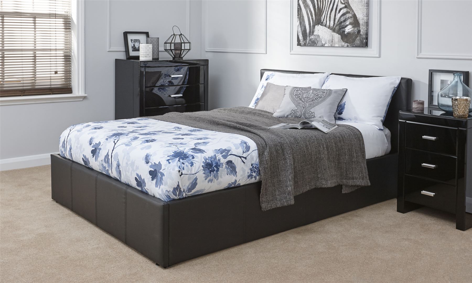 Black End Lift Faux Leather 4ft 6 Double 135cm Storage Ottoman Bed